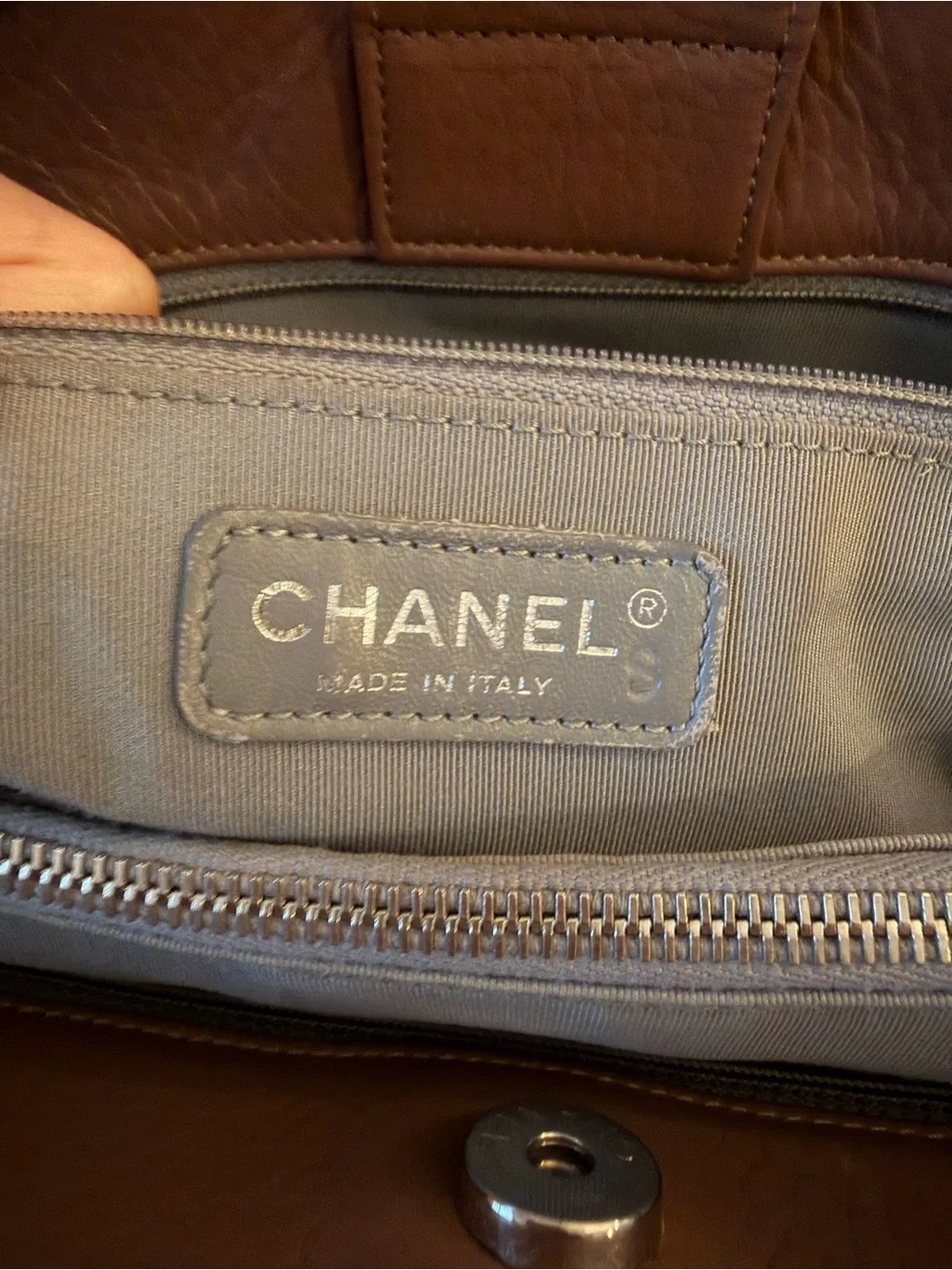CHANEL Cerf Medium Executive Tote in Rosy Mauve Taupe Pebbled Leather (2013)